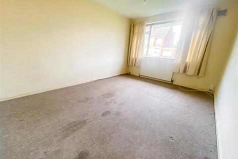90 Babbacombe Road, Styvechale, Coventry, CV3 5PA