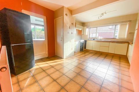 90 Babbacombe Road, Styvechale, Coventry, CV3 5PA