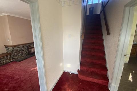 24 Glanaber, Pembrey, Burry Port, SA16 0TN