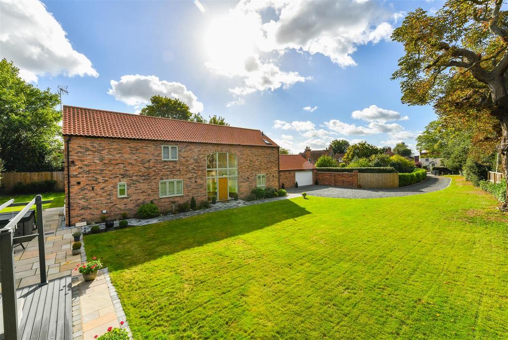 Middle Lane, Morton, Southwell 5 bed detached house for sale £995,000