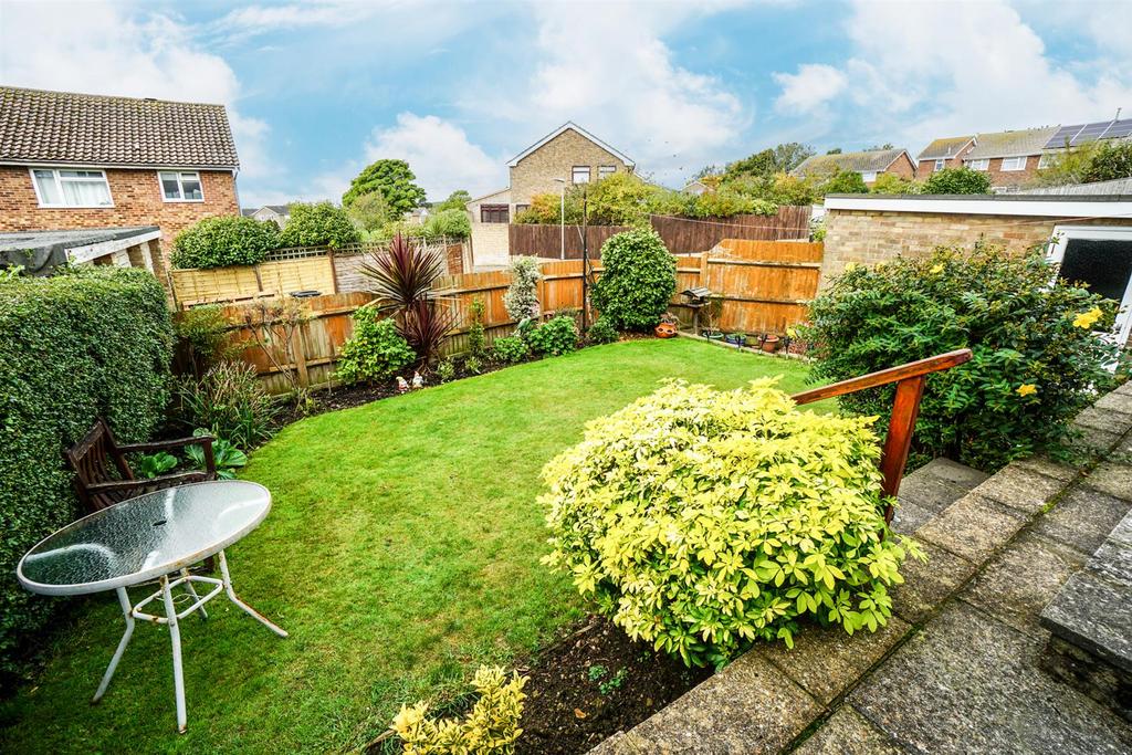 Hillside Road, Hastings 5 bed detached house £430,000