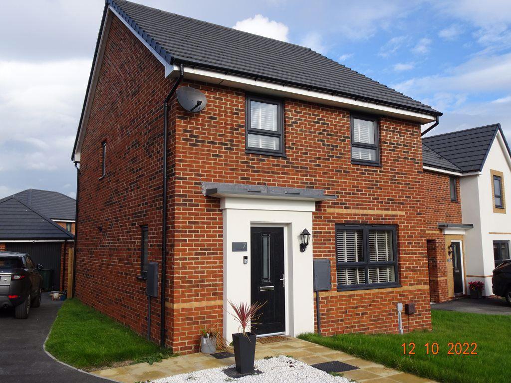 Creswell Drive, Waverley, S60 4DZ 4 bed detached house £1,500 pcm (£