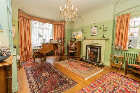115 College Road, Manchester, M16 0AB