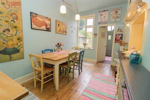 115 College Road, Manchester, M16 0AB