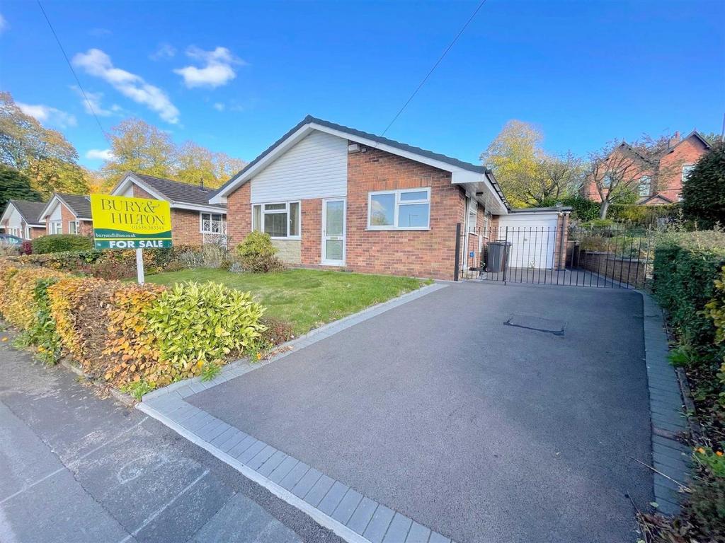 Cornhill Gardens, Leek 3 bed detached bungalow for sale £255,000