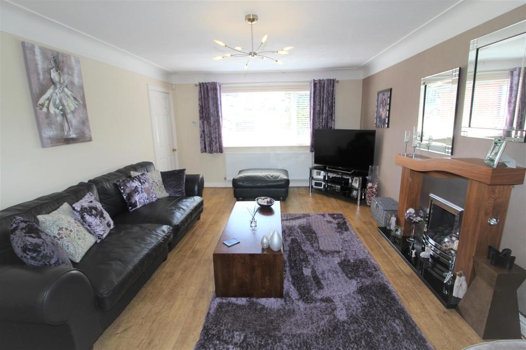 Avondale Grove, Wrexham 3 bed detached bungalow for sale £300,000