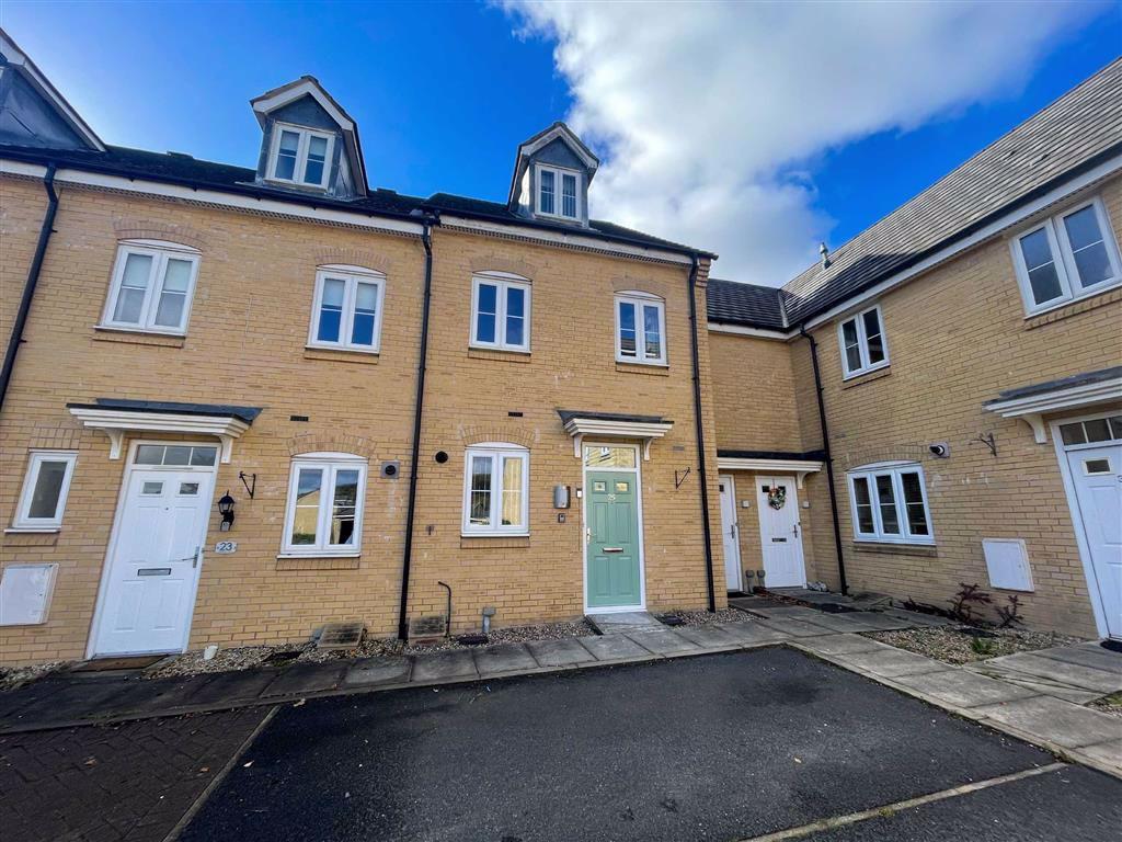 Otterhole Close, Buxton, Buxton 3 bed terraced house £850 pcm (£196 pw)