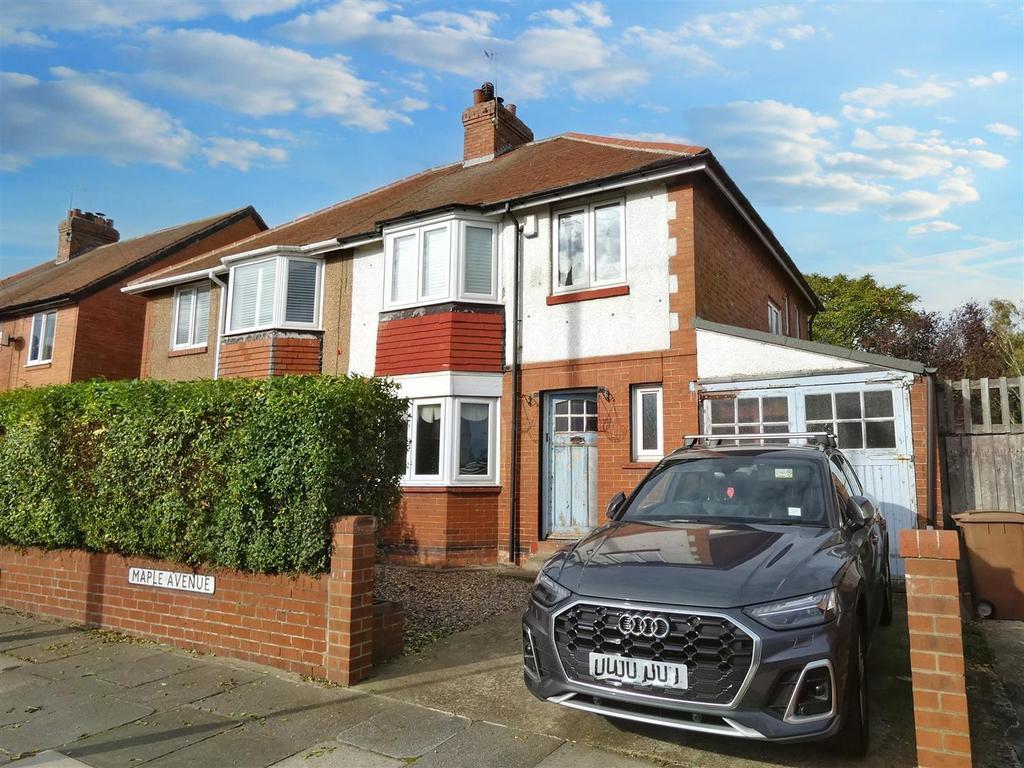 Maple Avenue, Whitley Bay 3 bed semidetached house £290,000