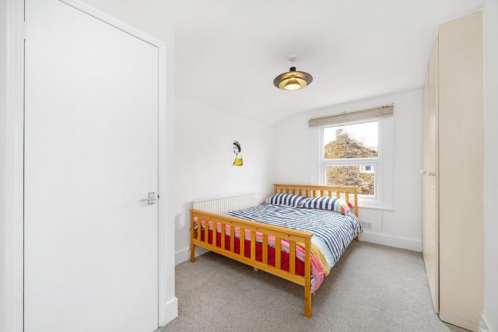 Bedroom 2.jpg