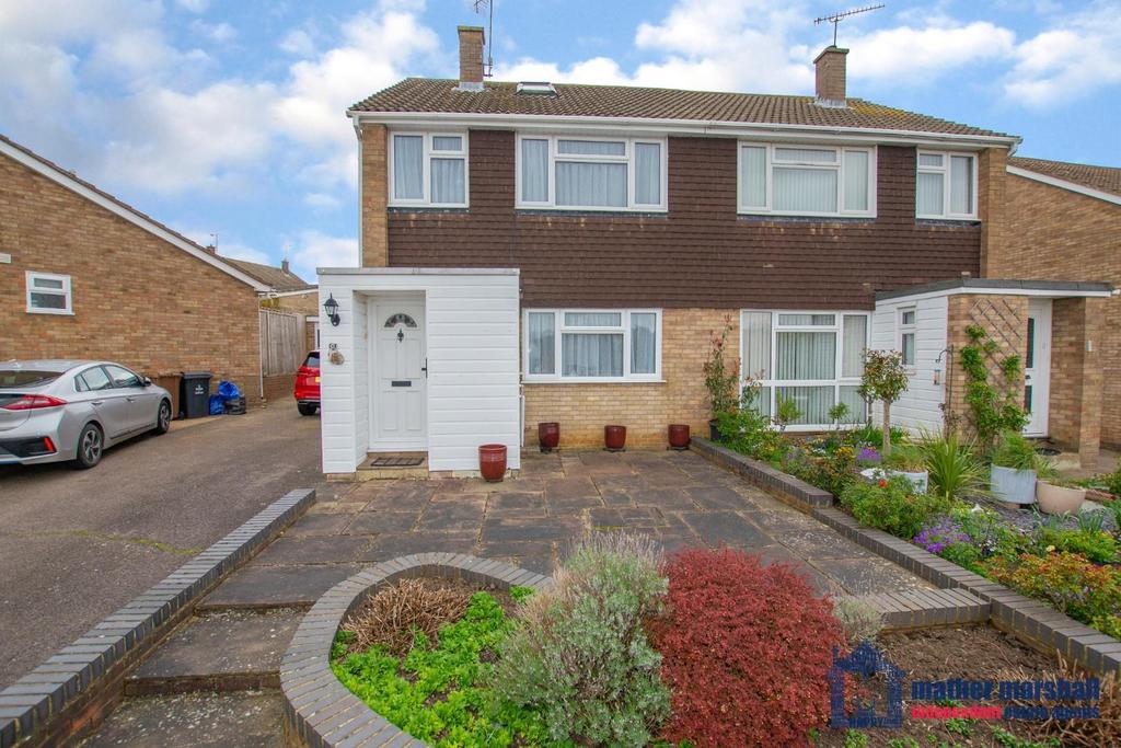 Hazelmere Road, Stevenage 4 bed semidetached house for sale £385,000