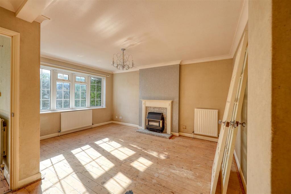 Naseby Drive, Loughborough 3 bed detached house for sale £295,000