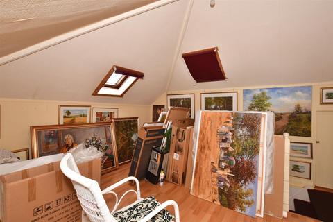 38 Barton Road, Canterbury, CT1 1YQ