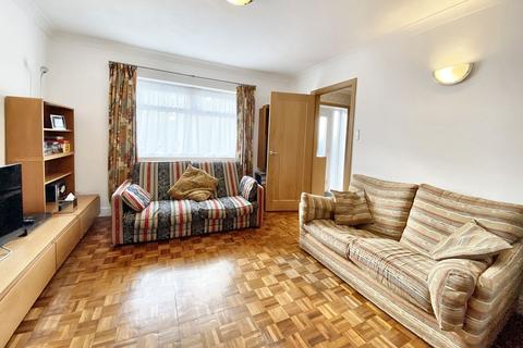 undefined, Grove Court, Beaconsfield, HP9