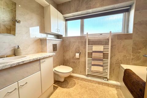 undefined, Grove Court, Beaconsfield, HP9