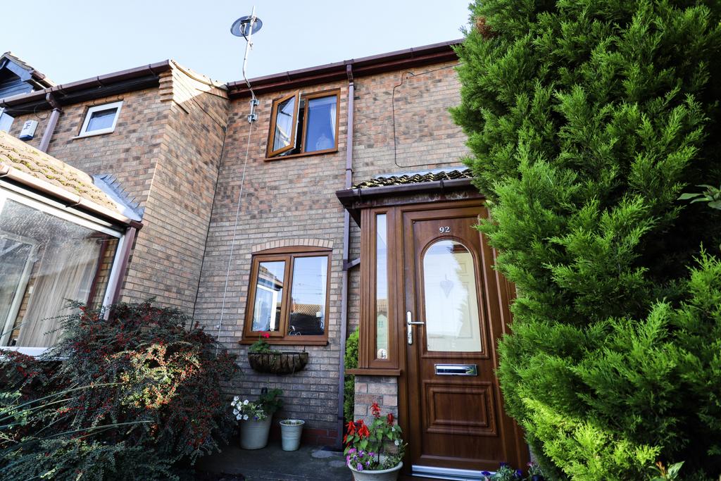 Outgate, Ealand DN17 2 bed terraced house for sale £139,950