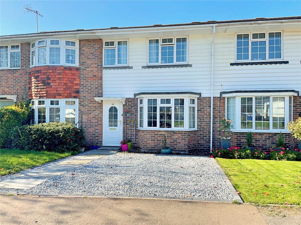 Merryfield Crescent, Angmering... 3 bed terraced house £375,000