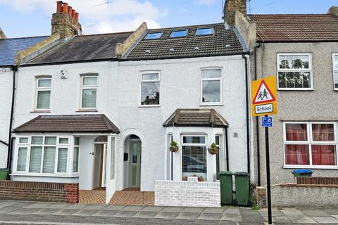 3 bedroom terraced house for sale - Swingate Lane, Plumstead,  London, SE18 2DA
