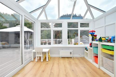 55 Waltham Road, Woodford Green, IG8 8EB
