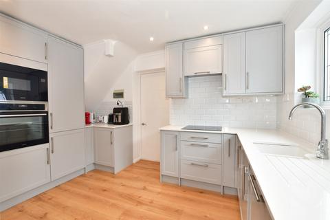 55 Waltham Road, Woodford Green, IG8 8EB