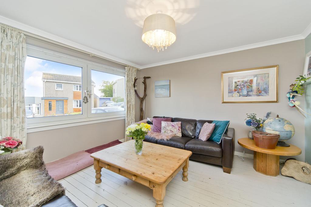 8 Woodhall Grove, Colinton, Edinburgh, EH13 0NR 3 bed link detached house for sale £390,000