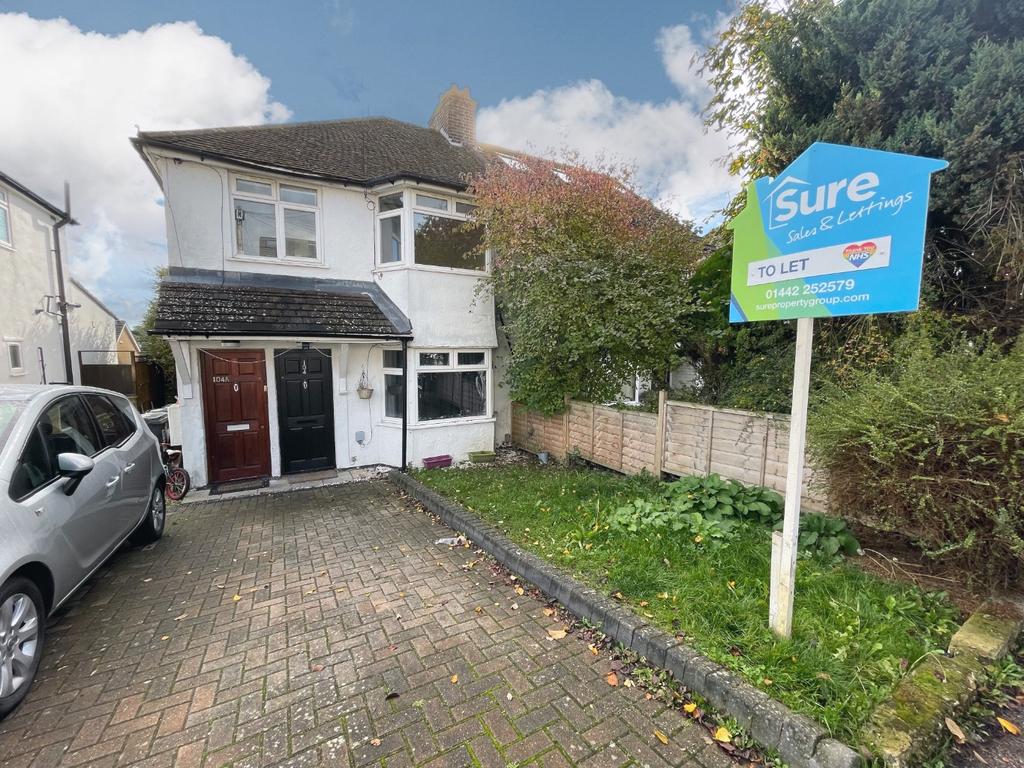 Deaconsfield Road, Hemel Hempstead... 1 bed £995 pcm (£230 pw)