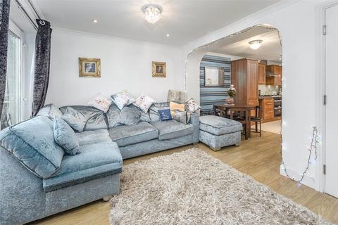 4 bedroom semi-detached house for sale - Moss Side, Gateshead, Tyne & Wear, NE9