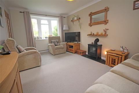 2 bedroom semi-detached house for sale - Swallow Drive, Milford on Sea, Lymington, Hampshire, SO41