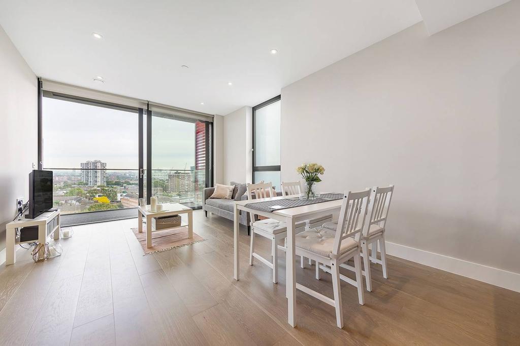 Gwynne Road, Battersea, London, SW11 1 bed flat £2,145 pcm (£495 pw)