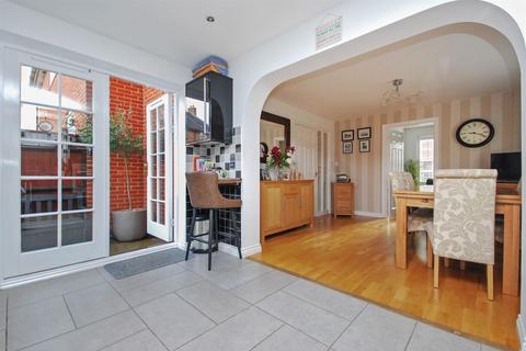 19 Ruskins View, Herne Bay, CT6 7AE