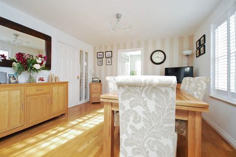 19 Ruskins View, Herne Bay, CT6 7AE