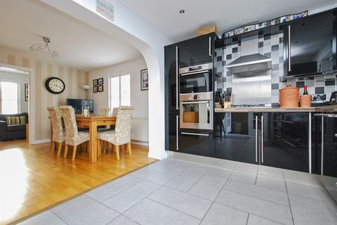 19 Ruskins View, Herne Bay, CT6 7AE