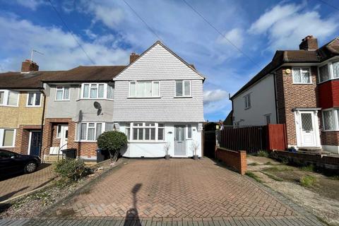 50 Kingsbridge Road, Morden, SM4 4QB