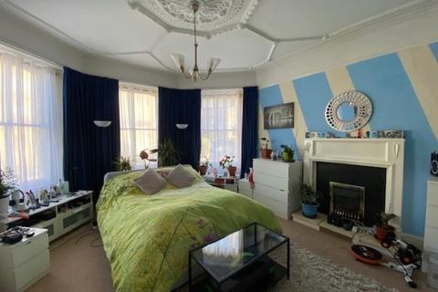 2 bedroom apartment for sale, Atlantic Road, Weston-super-Mare