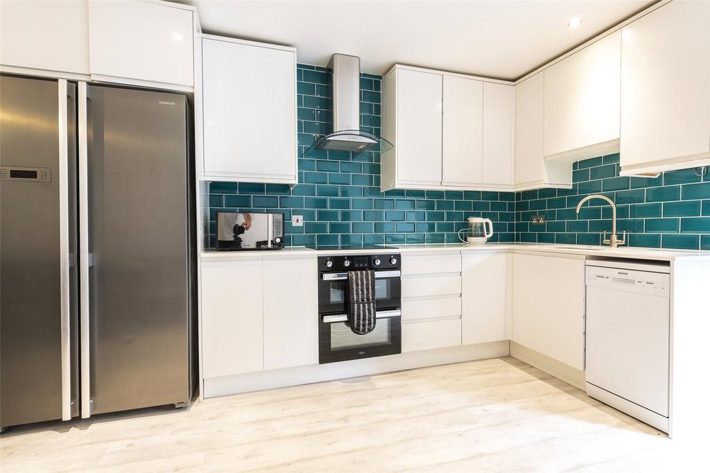 Kitchen Alt