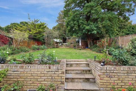 75 Grasmere Road, Bexleyheath, DA7 6PL