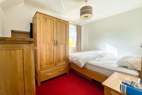 1 bedroom apartment for sale - 33 Mill Meadow, North Cornelly, Bridgend, CF33 4QA