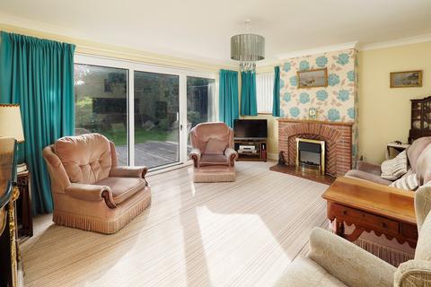 3 bedroom semi-detached bungalow for sale - 2 Springside Lane, Lyminge, Folkestone, CT18