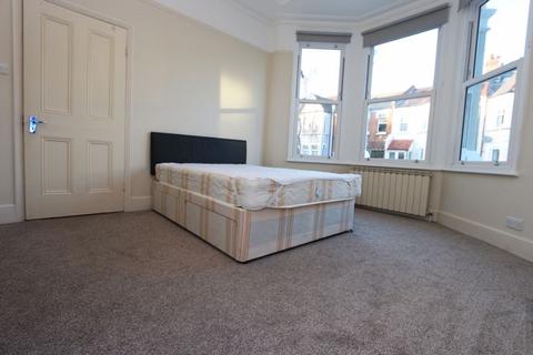 5 bedroom house to rent, Maryland Road, Wood Green N22