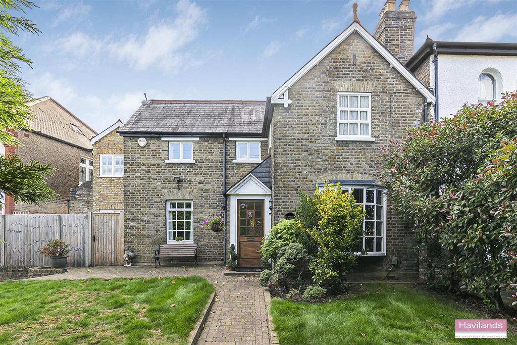 Green Dragon Lane, Winchmore Hill, N21 4 bed end of terrace house for