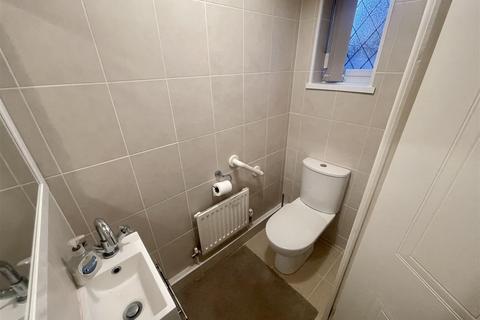 45 Greenacres, Barry, CF63 2PL