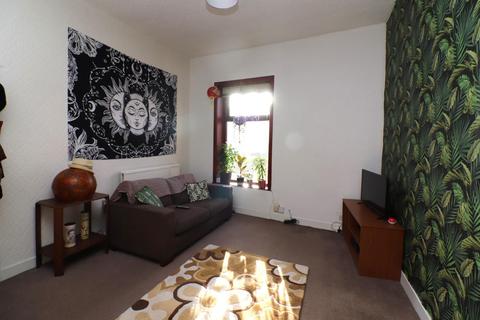 45 Blackburn Road, Darwen, BB3 1EJ