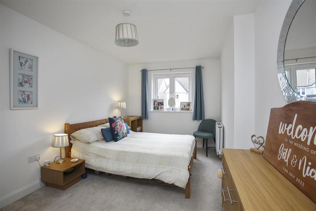 94 South Larch Road 15.jpg