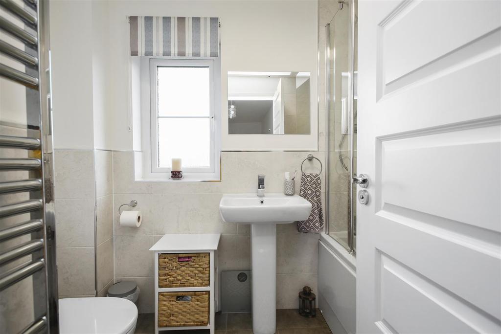 94 South Larch Road 21.jpg