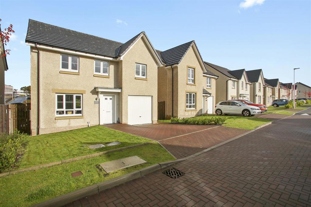 94 South Larch Road 2.jpg