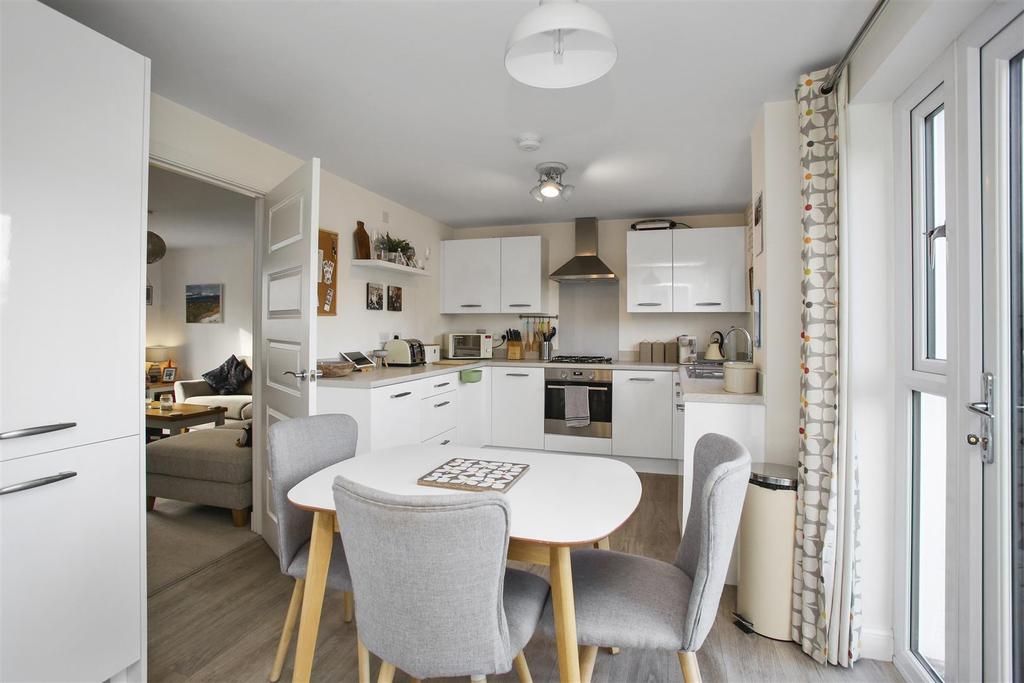 94 South Larch Road 11.jpg