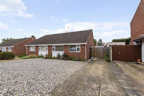 32 Bridle Drive, Clapham, Bedford, MK41 6BB