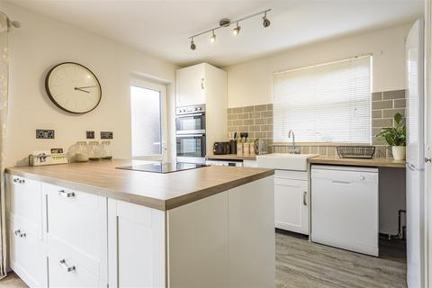 32 Bridle Drive, Clapham, Bedford, MK41 6BB