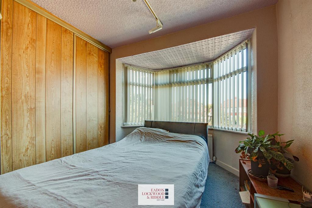 Bedroom 2.3.jpg