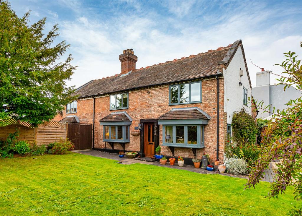 4 Elms Lane, Shareshill, Wolverhampton 3 bed cottage £449,950
