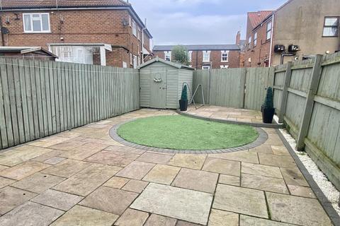 27 Bow Bridge Close, Market Weighton, York, YO43 3FH